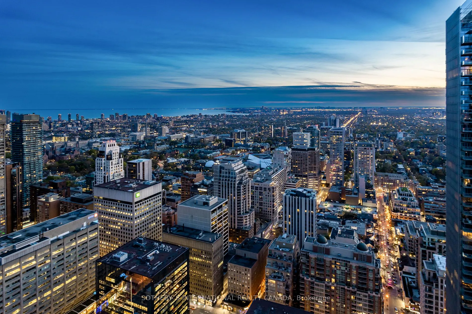 1 Yorkville Ave, #5405