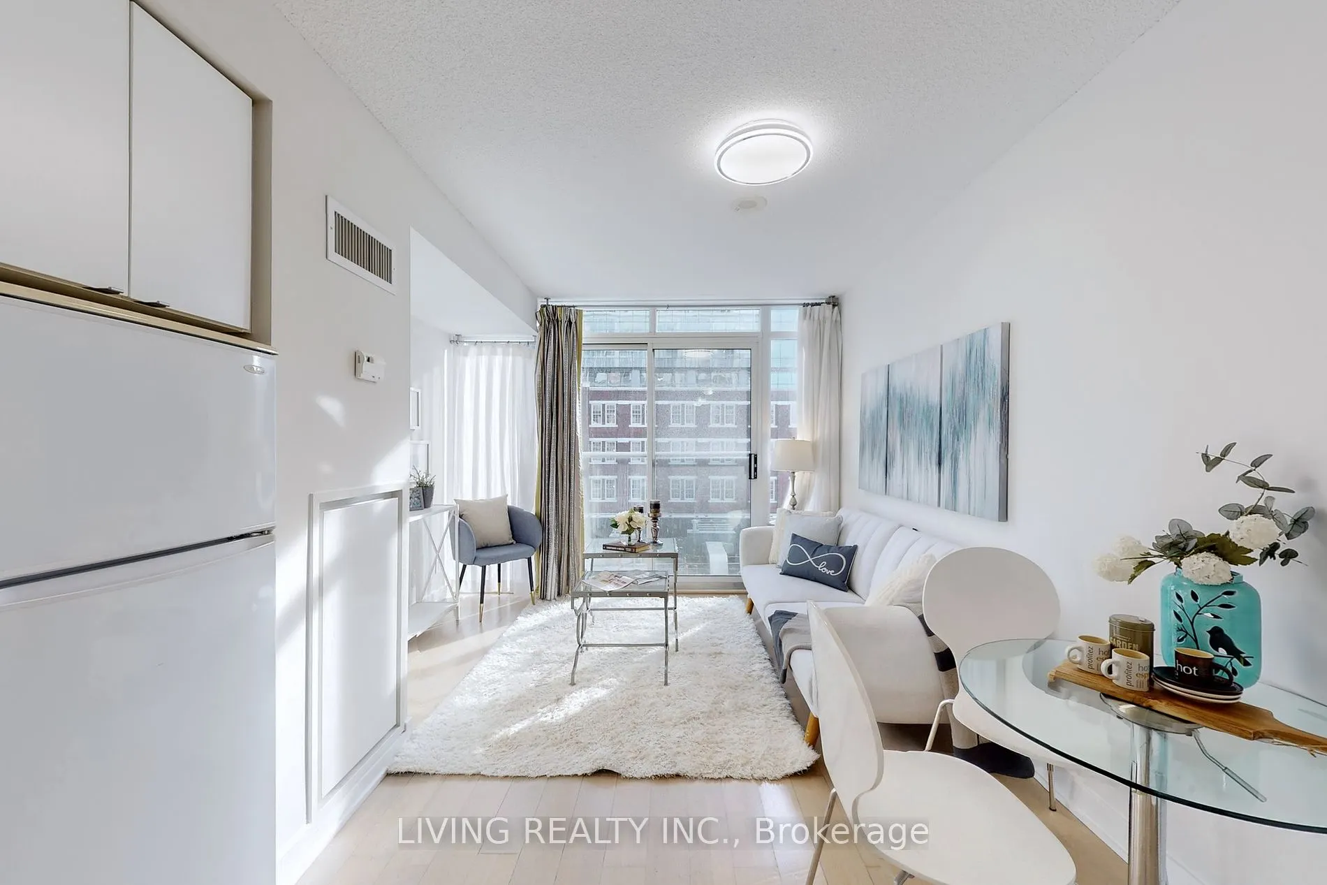 21 Nelson St, #605