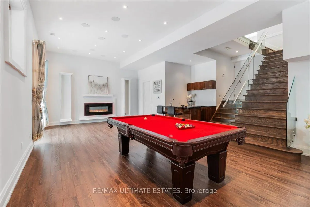26 Madawaska Ave