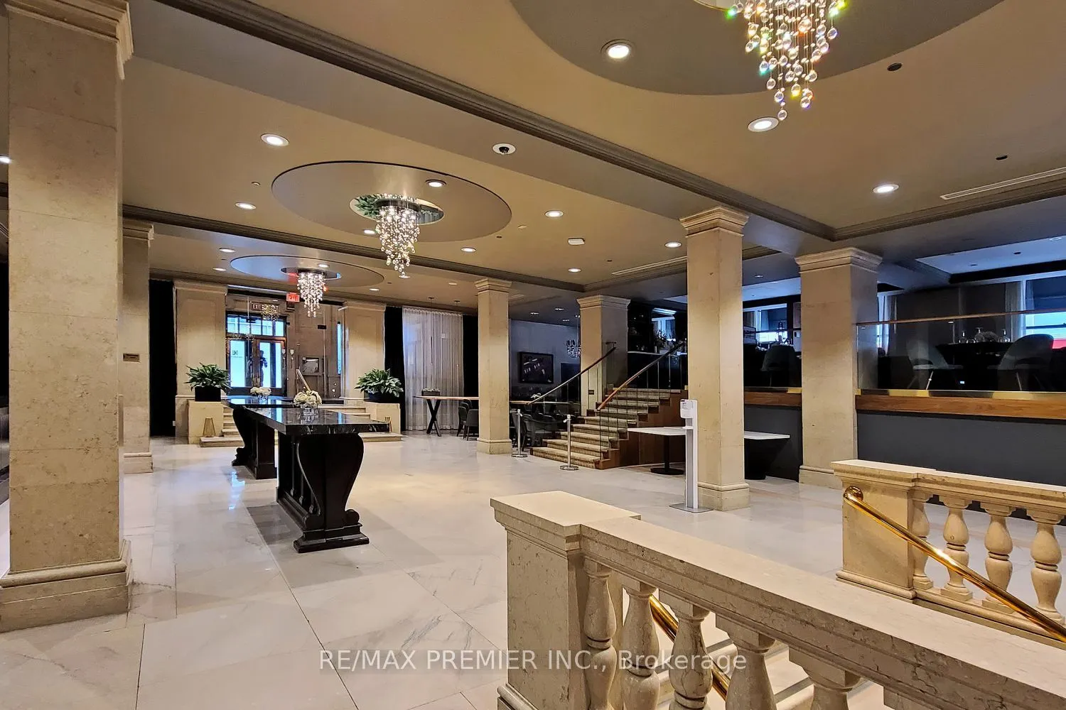 1 King Street W, #3012
