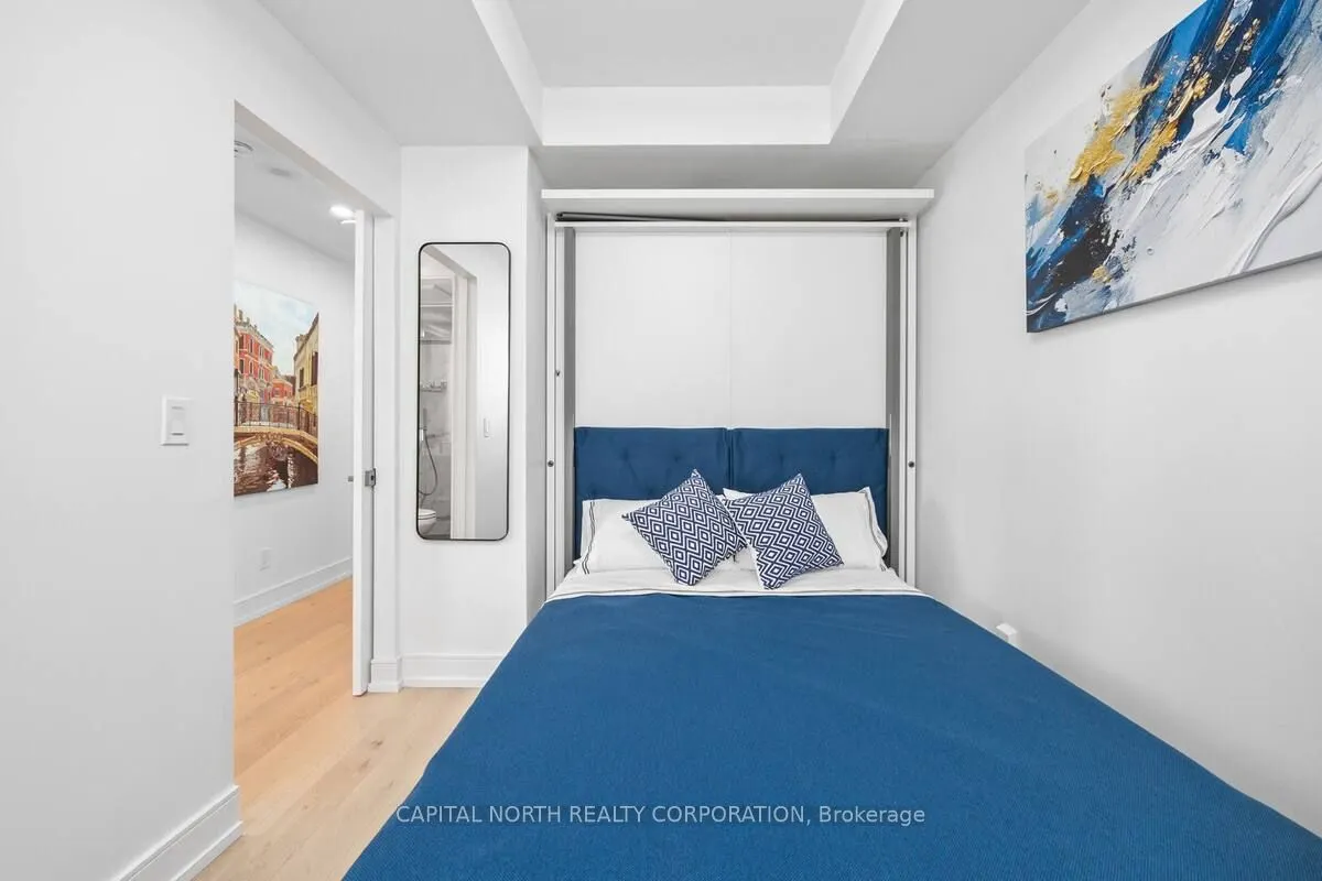 168 King Street E, #1402