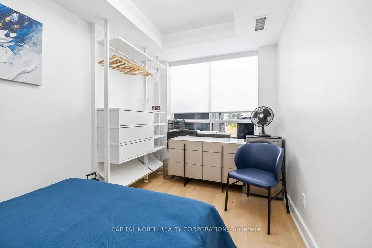 168 King Street E, #1402