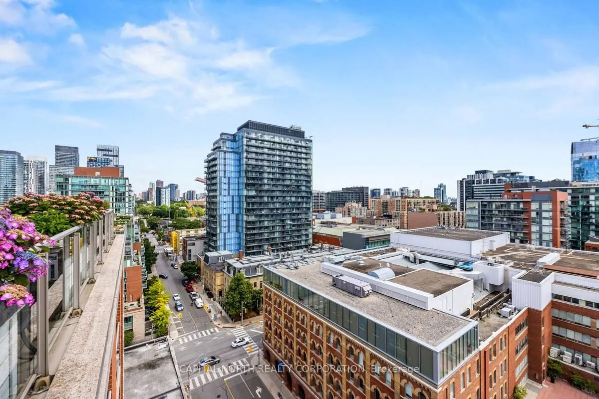 168 King Street E, #1402