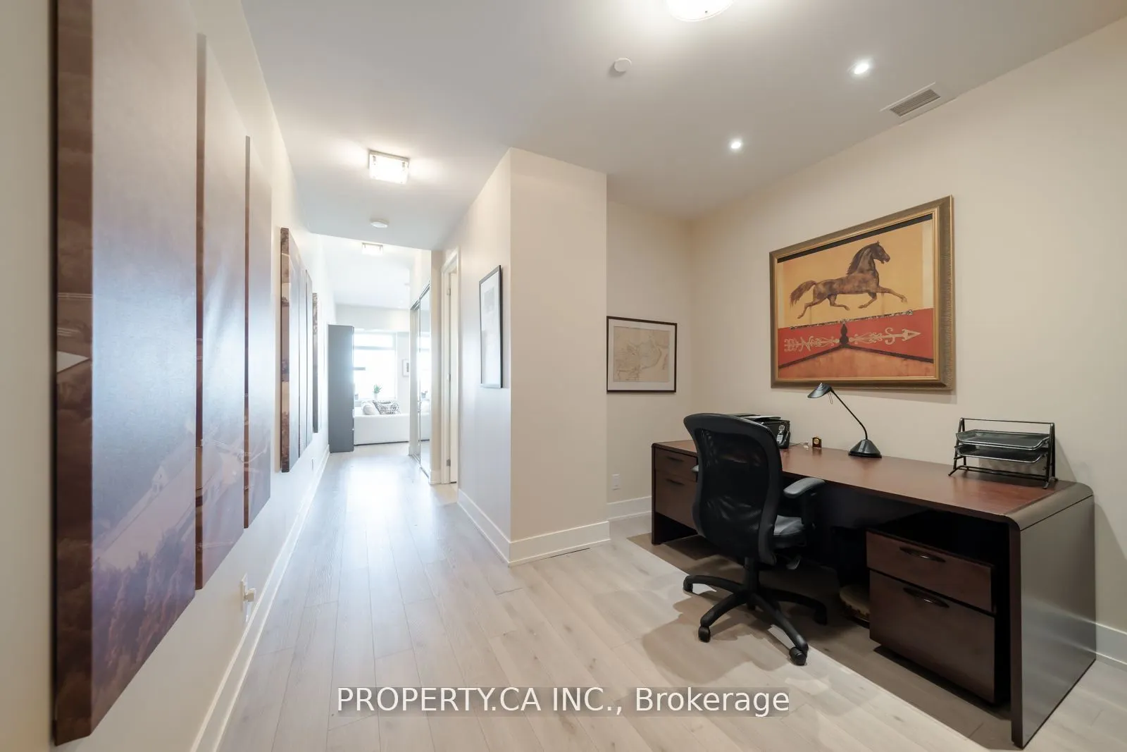 111 St Clair Avenue W, #1728