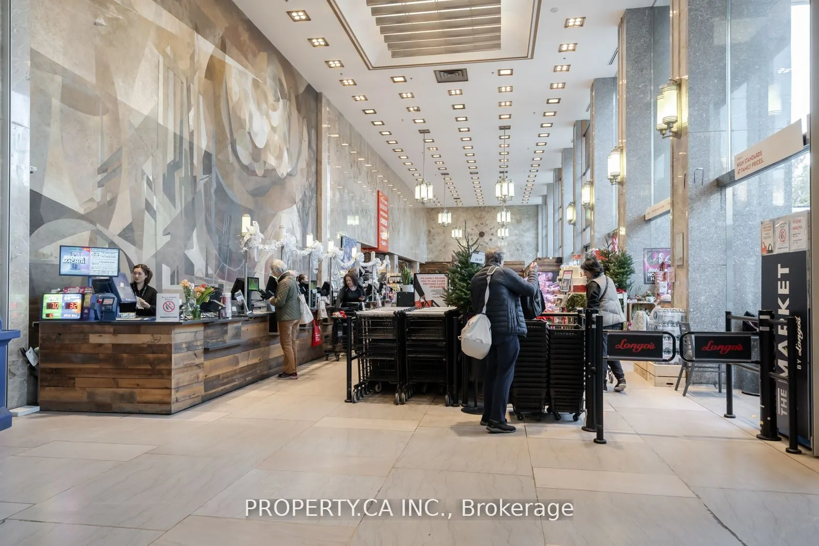111 St Clair Avenue W, #1728