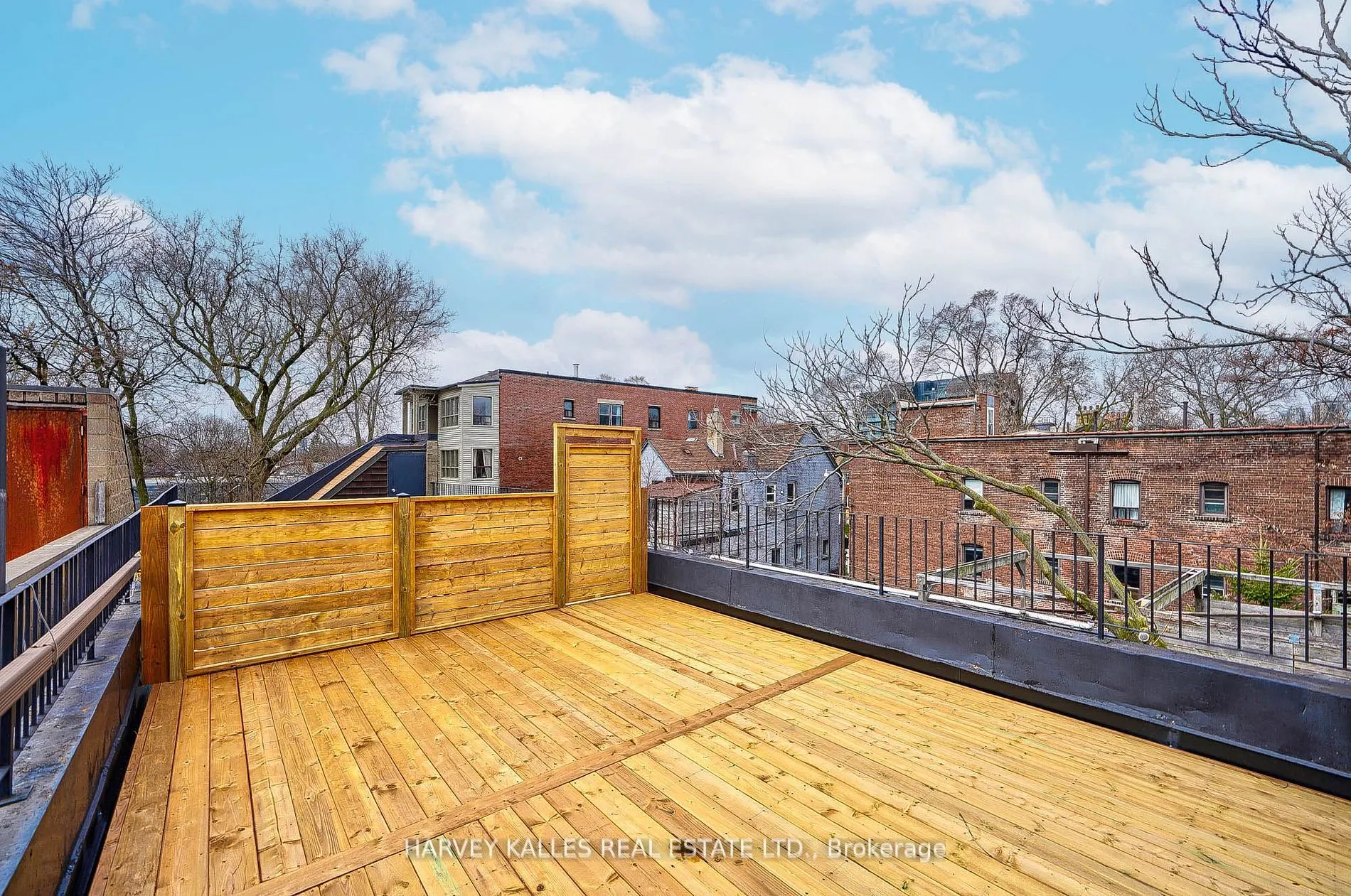 1046 Bathurst St, #Unit 4