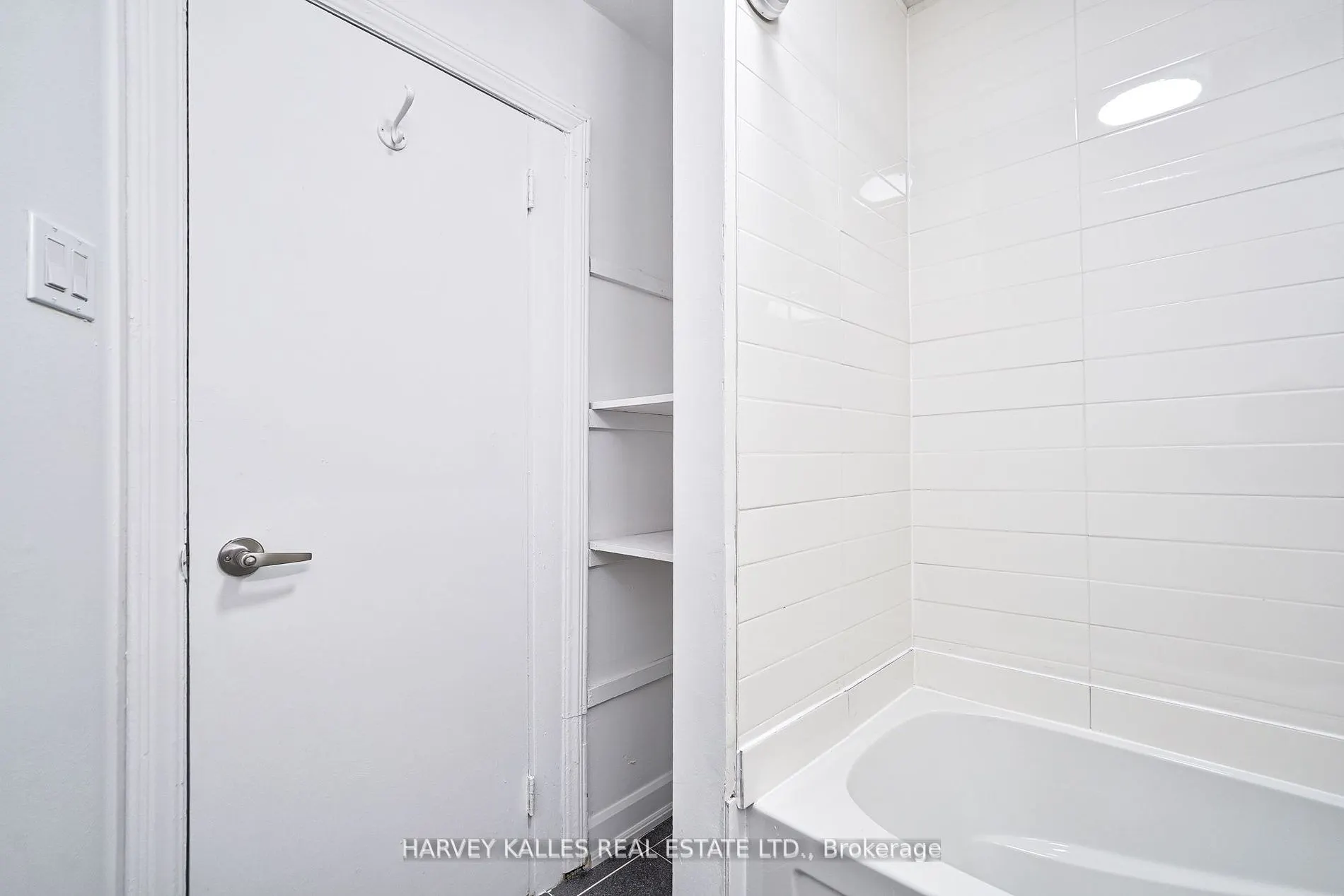 1046 Bathurst St, #Unit 4