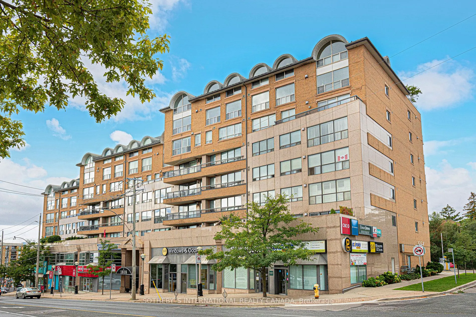 1818 Bayview Avenue, #607