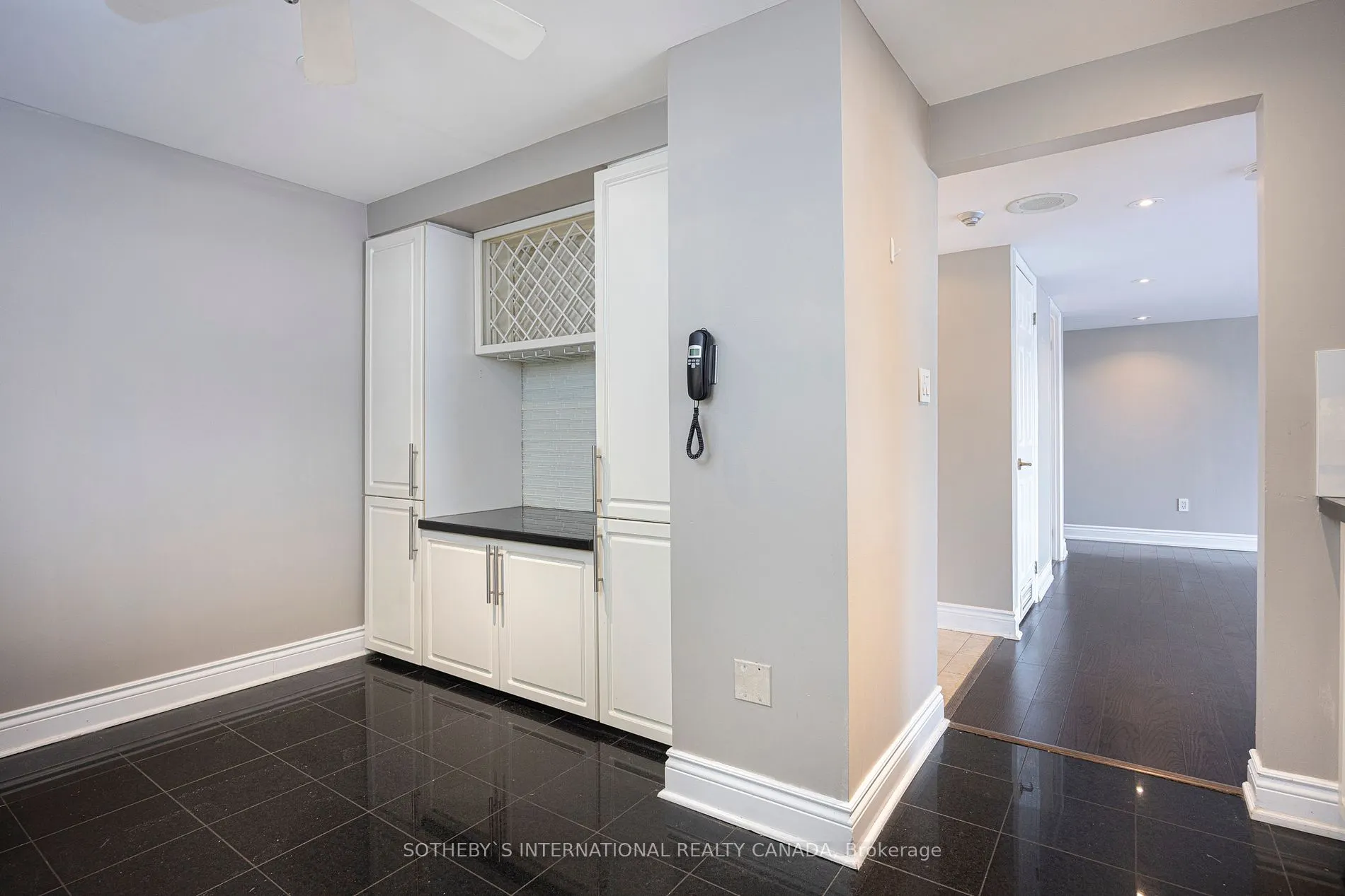 1818 Bayview Avenue, #607