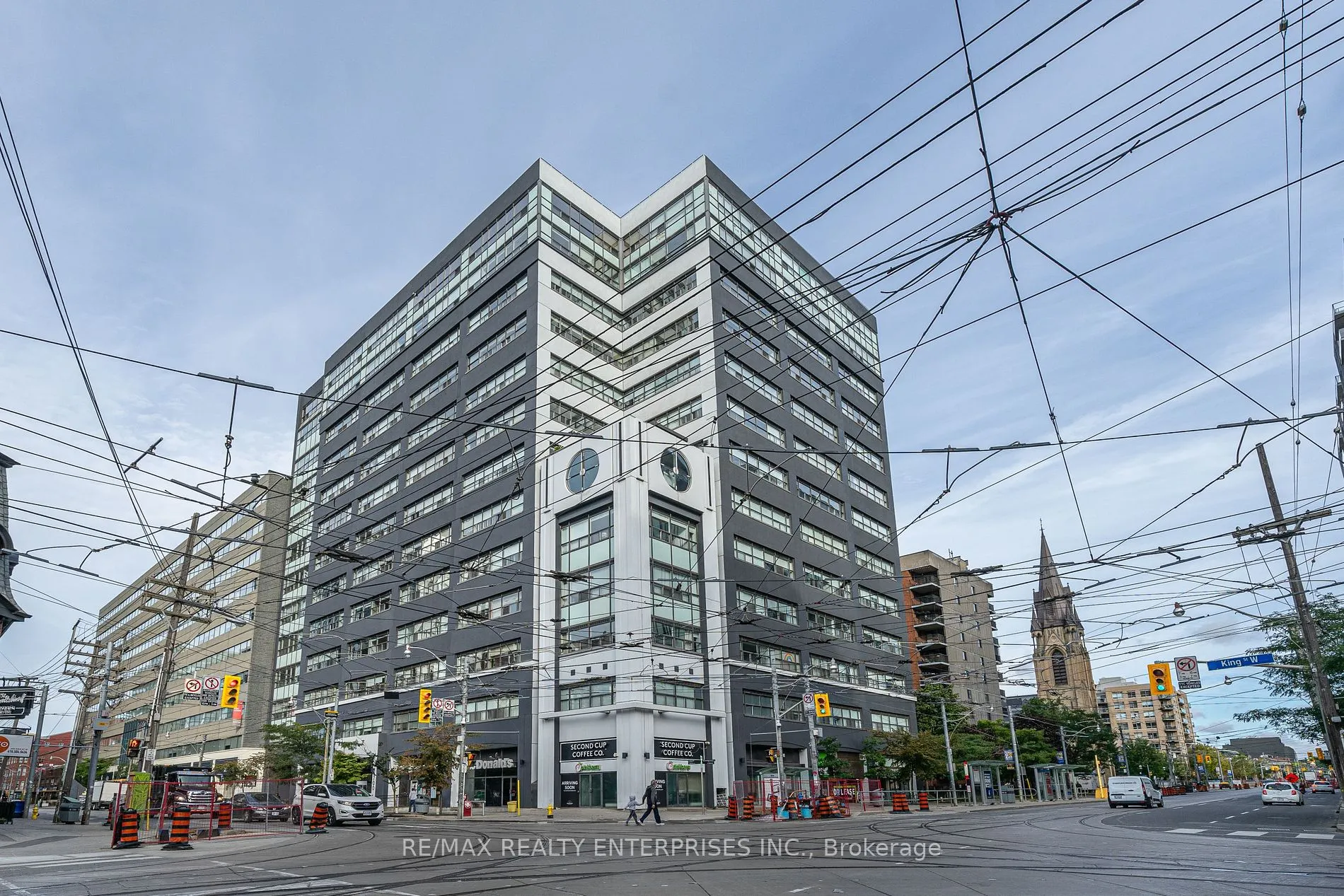 700 King St W, #515