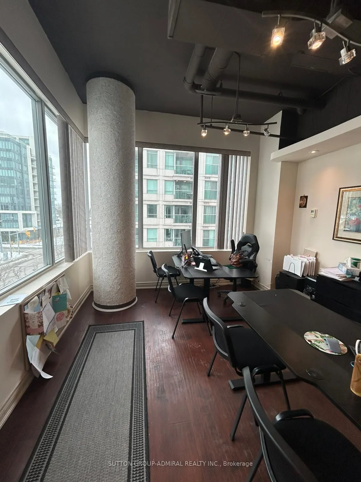 4665 Yonge St, #301