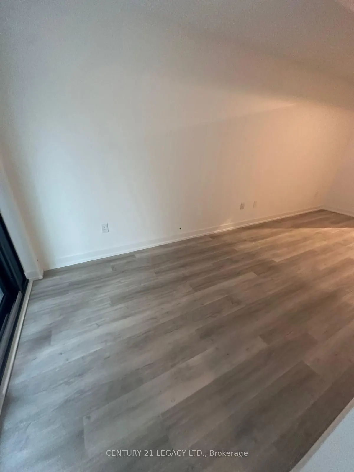 28 Eastern Avenue, #301