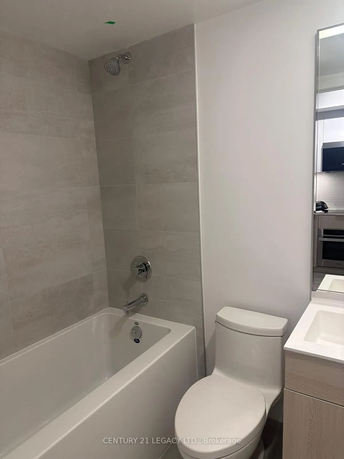 28 Eastern Avenue, #301
