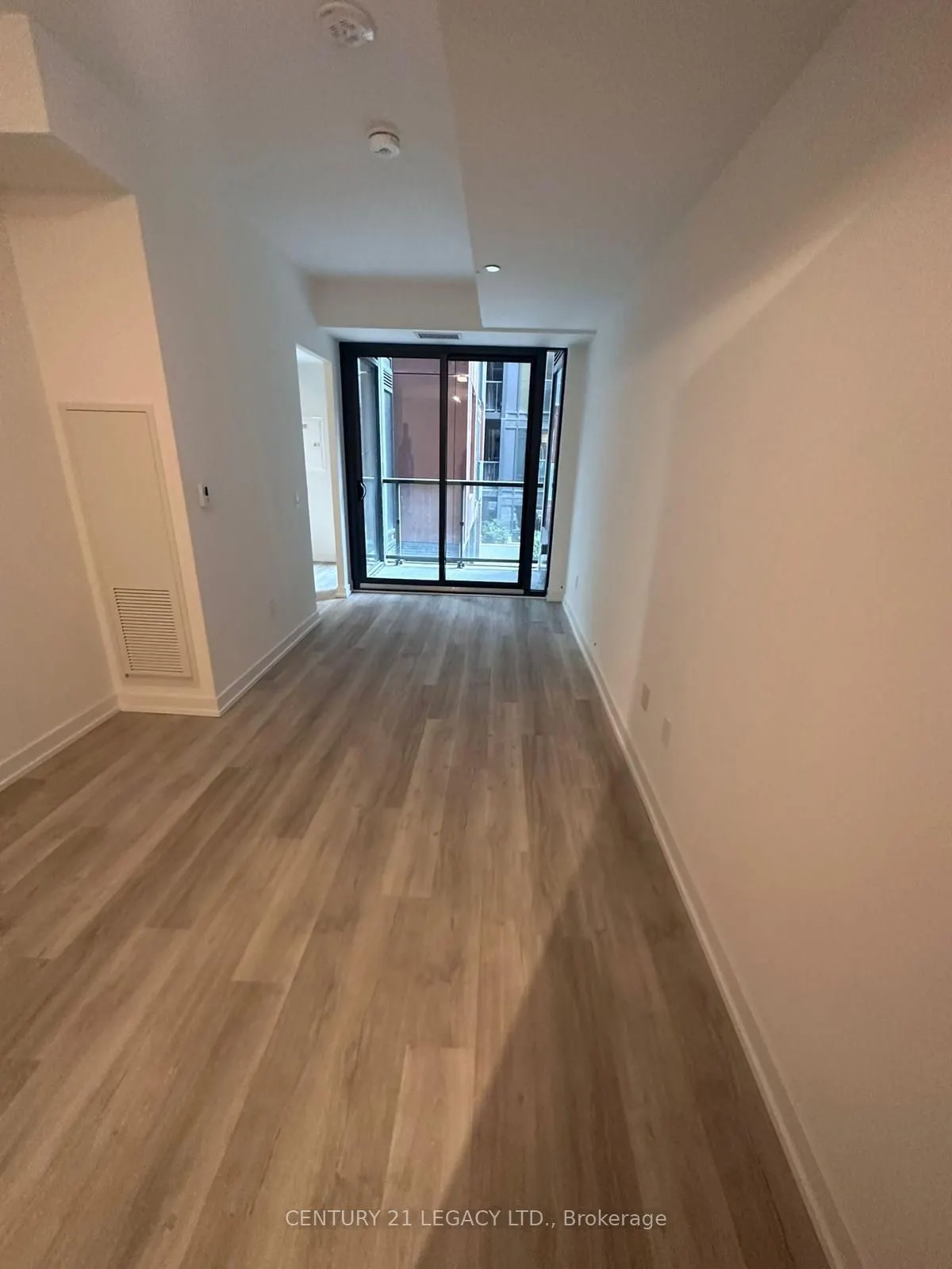 28 Eastern Avenue, #301