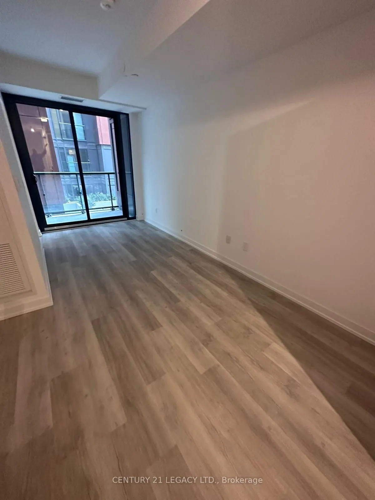 28 Eastern Avenue, #301