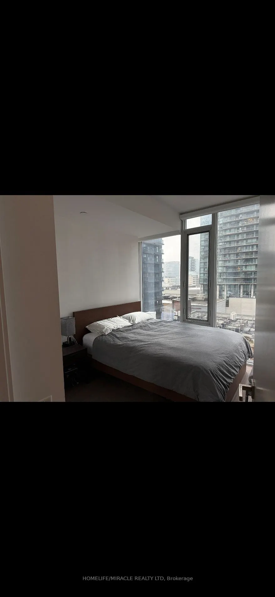 101 Peter St, #1006