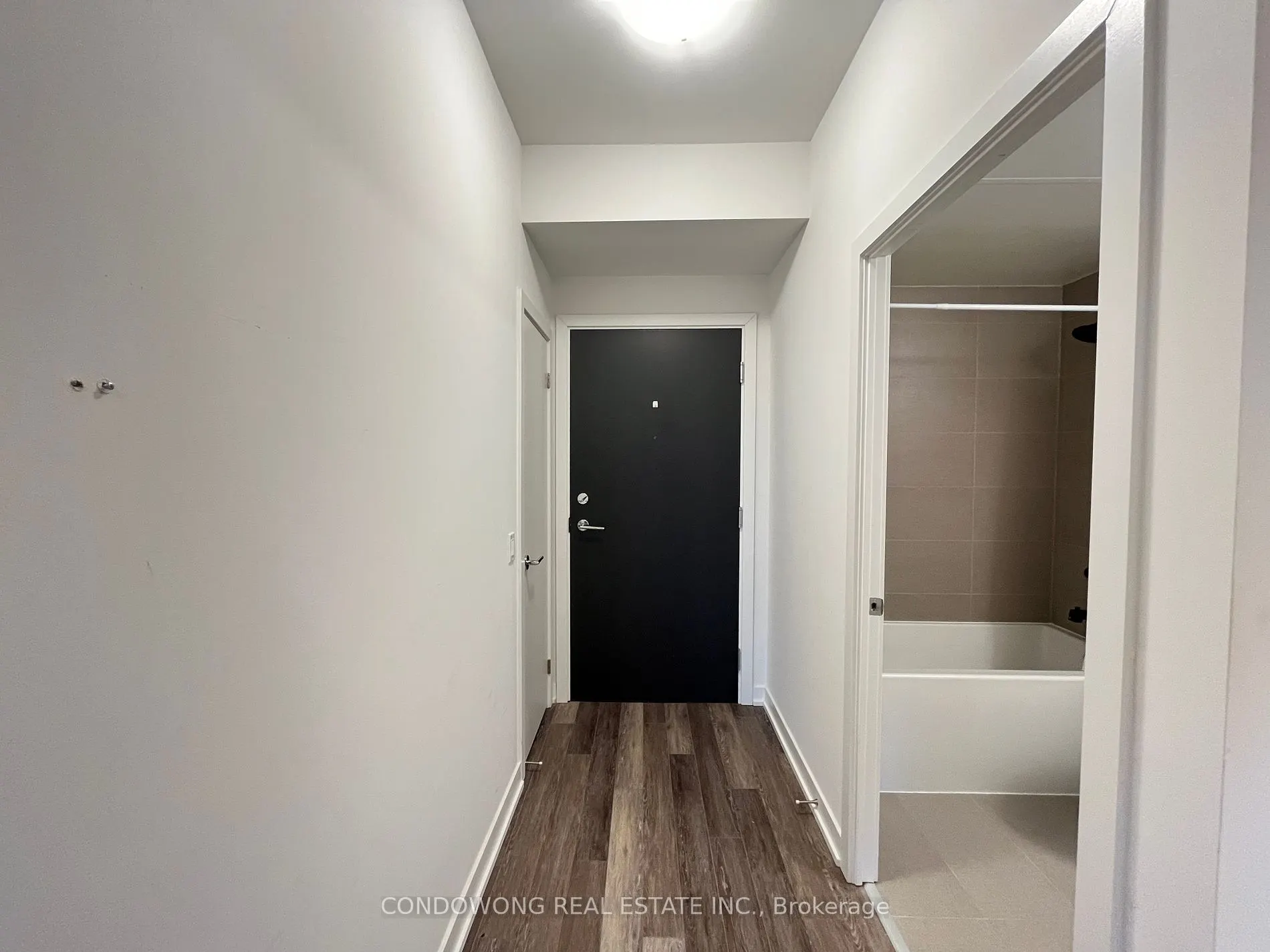250 Lawrence Ave W, #601
