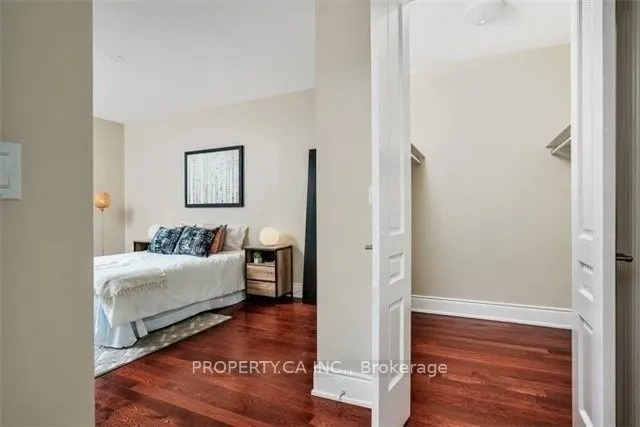 10 Bellair Street, #1703