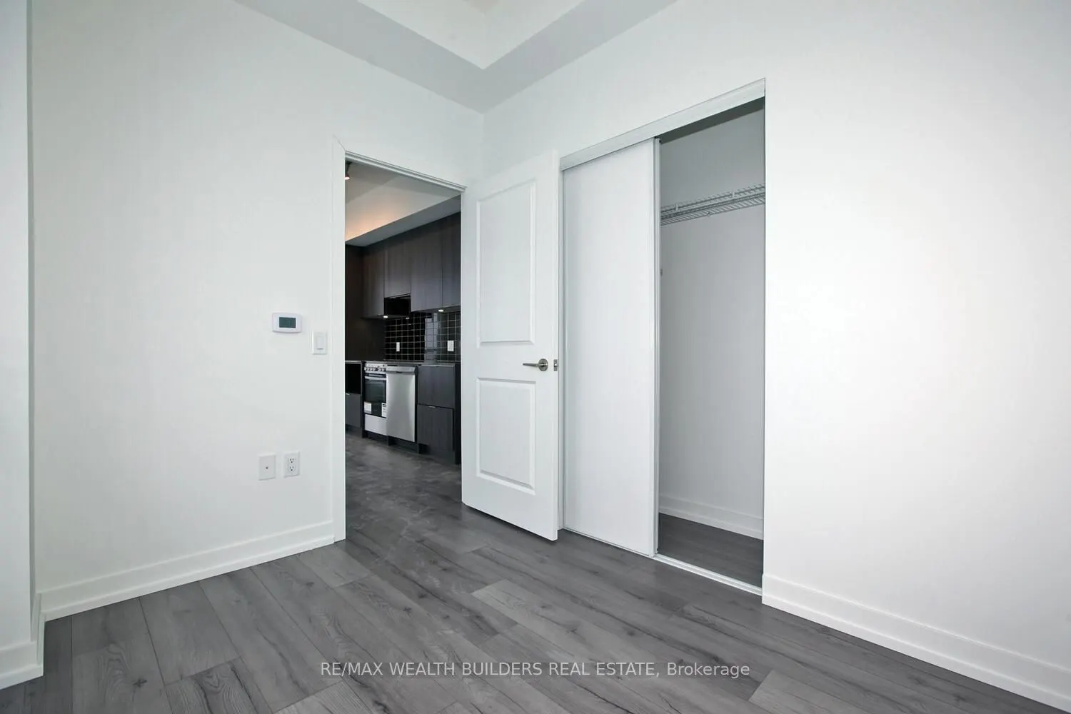 395 Bloor St E, #3504