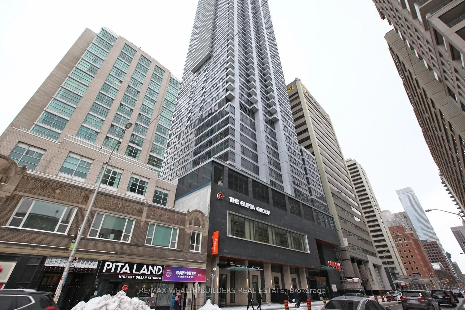 395 Bloor St E, #3504