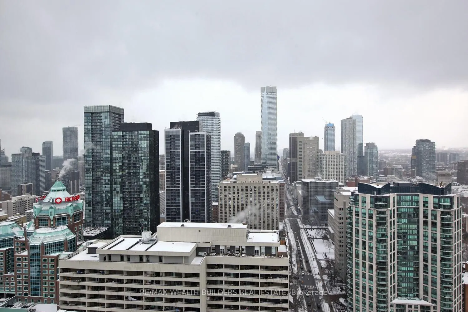395 Bloor St E, #3504