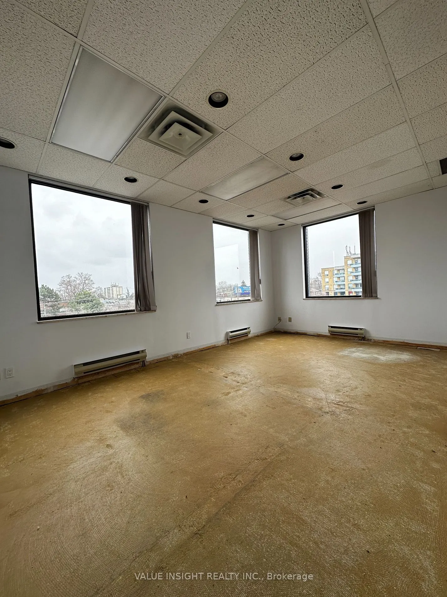 491 Lawrence Avenue W, #302