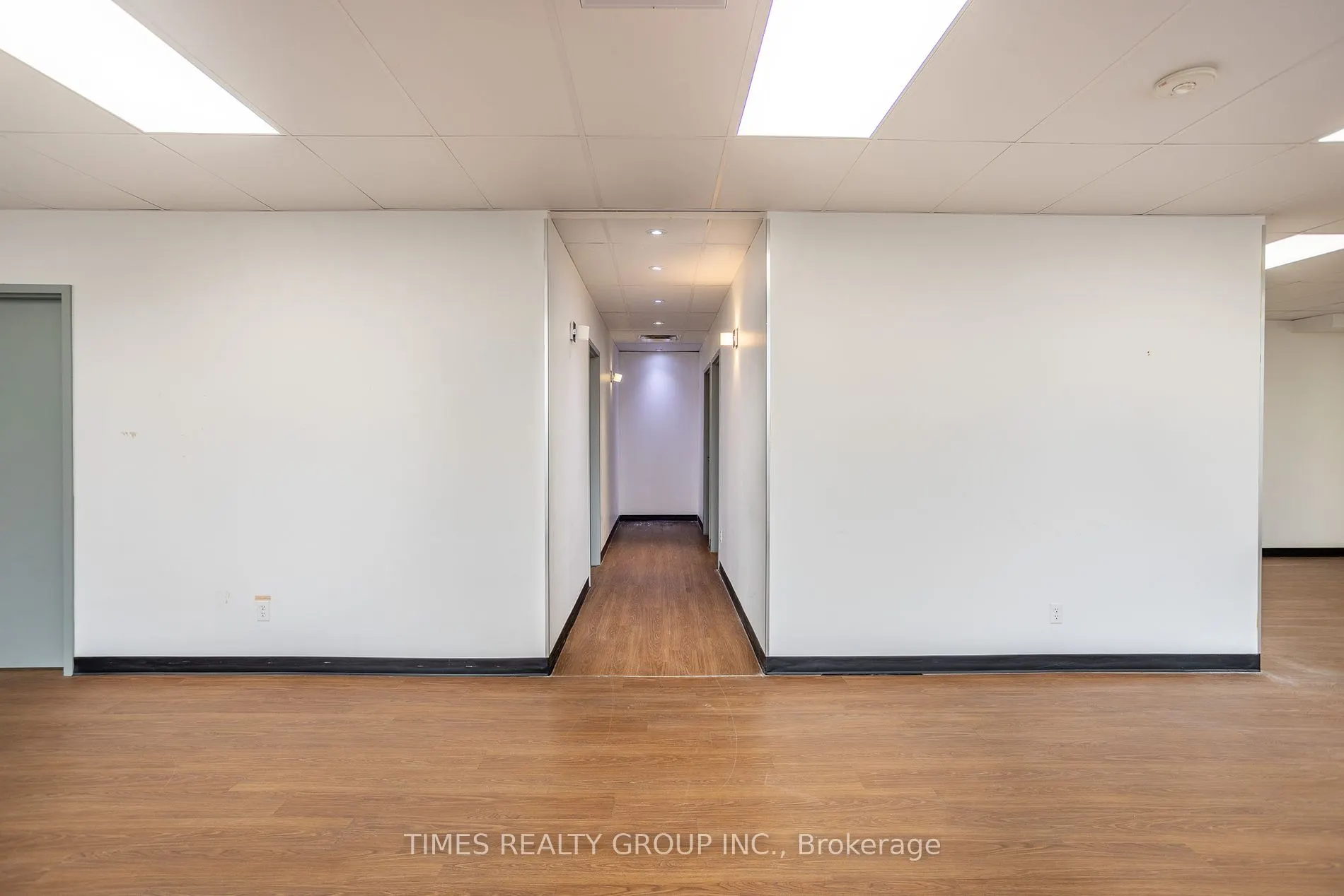 801 Eglinton Avenue W, #300