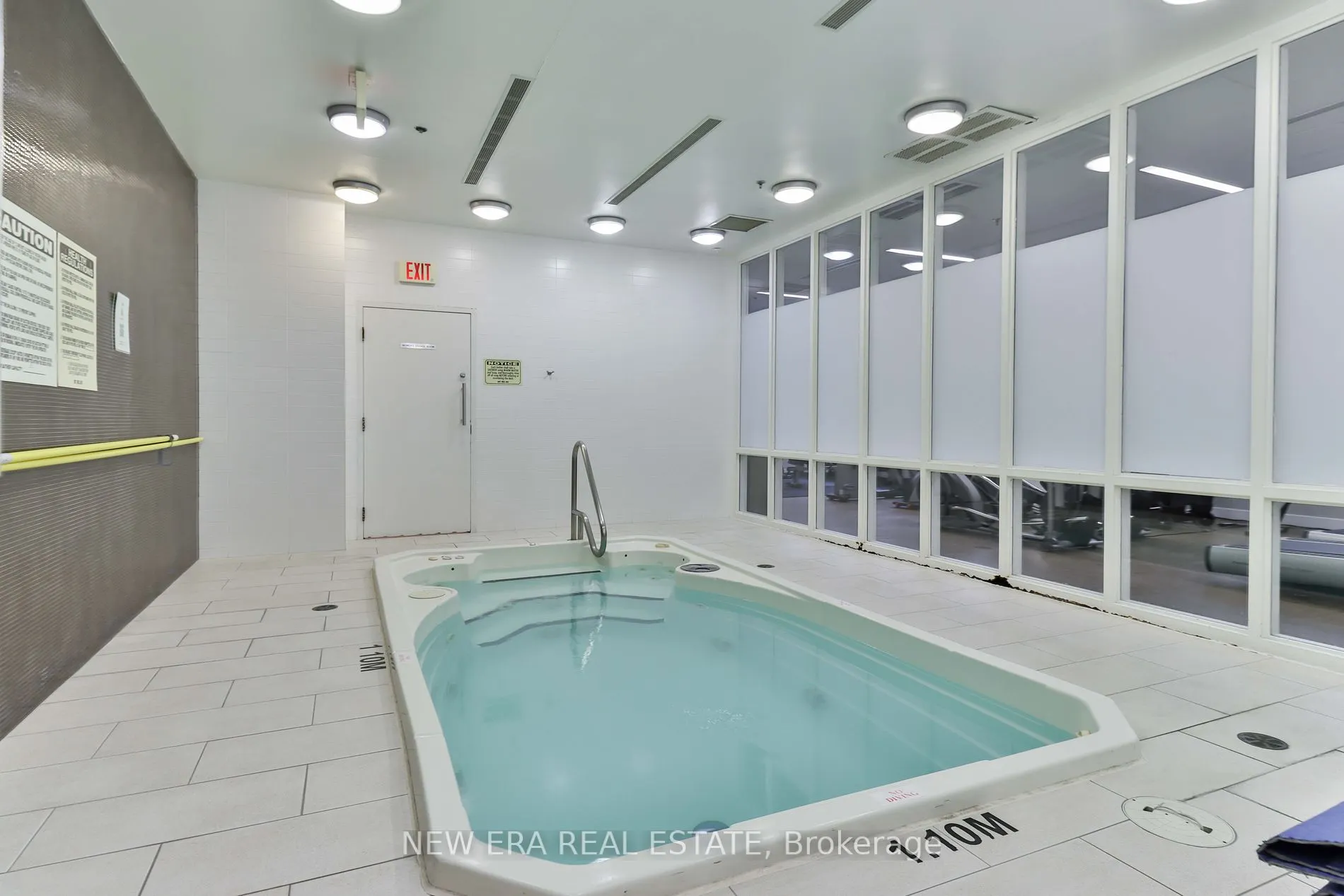 21 Nelson St, #922