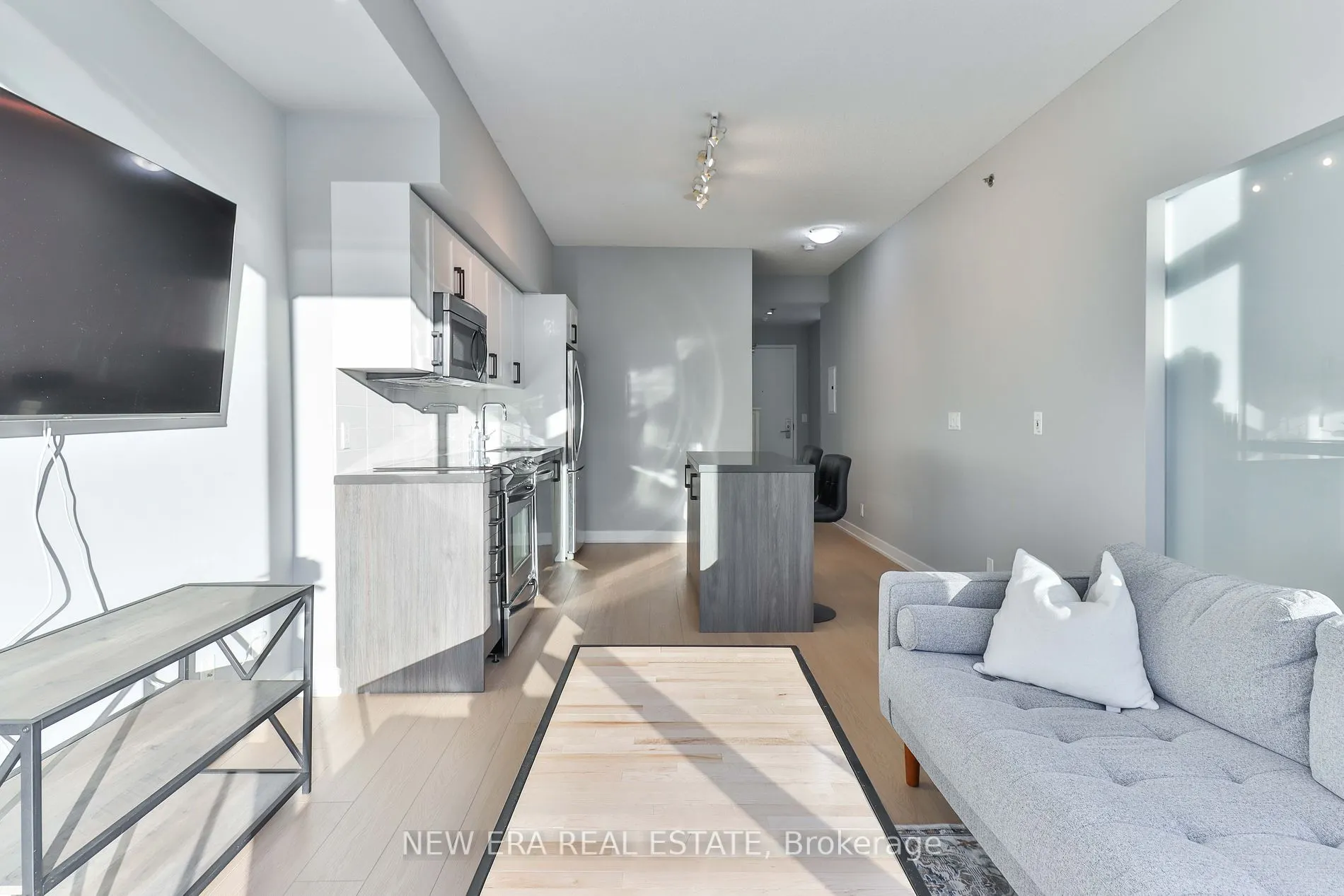 21 Nelson St, #922