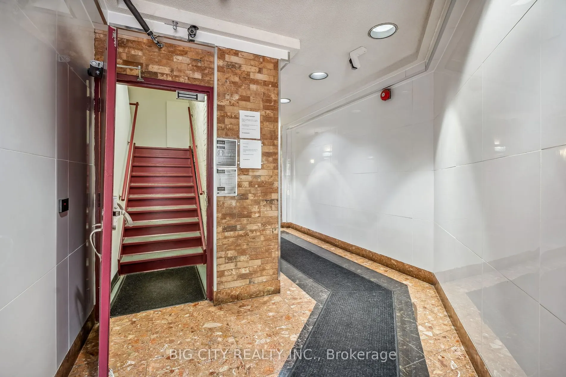 100 Front Street E, #200