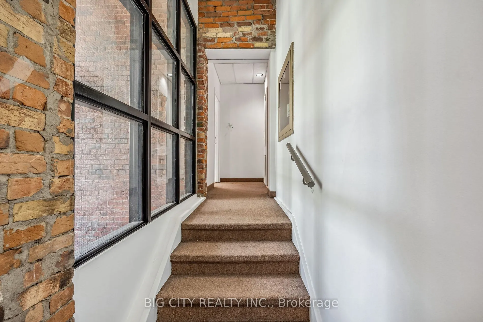 100 Front Street E, #200