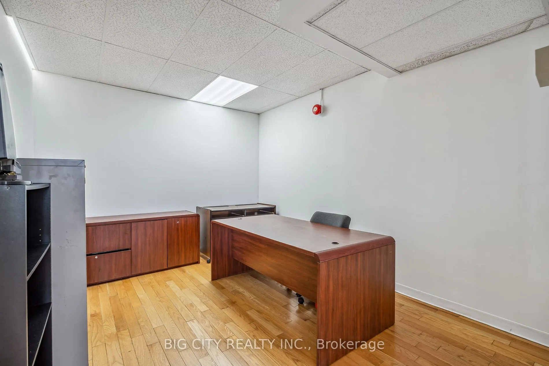 100 Front Street E, #200