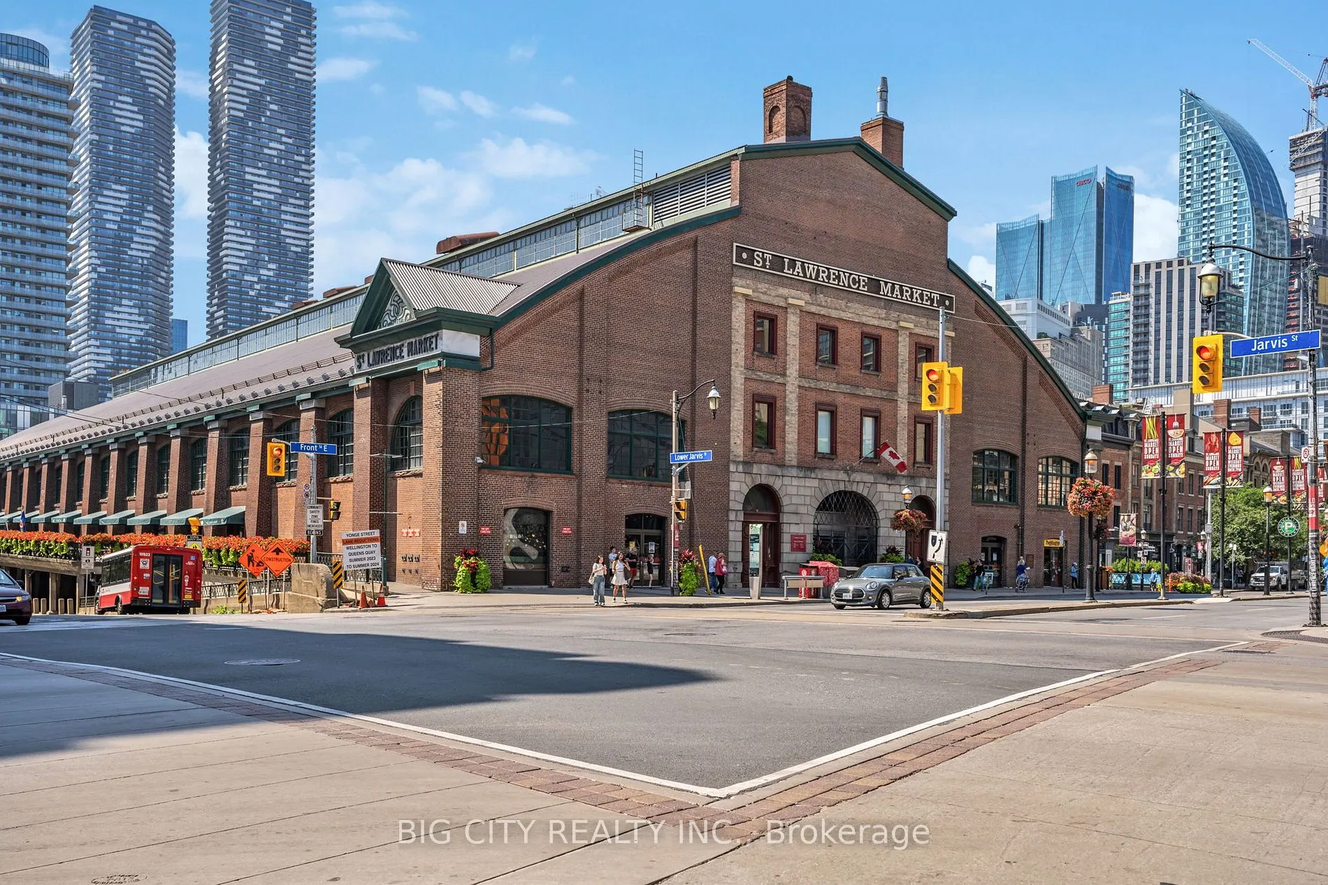 100 Front Street E, #200
