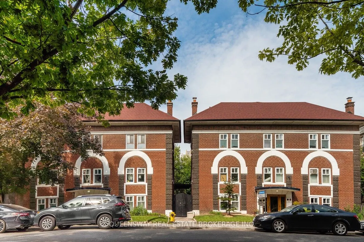 28 Balmoral Ave, #101