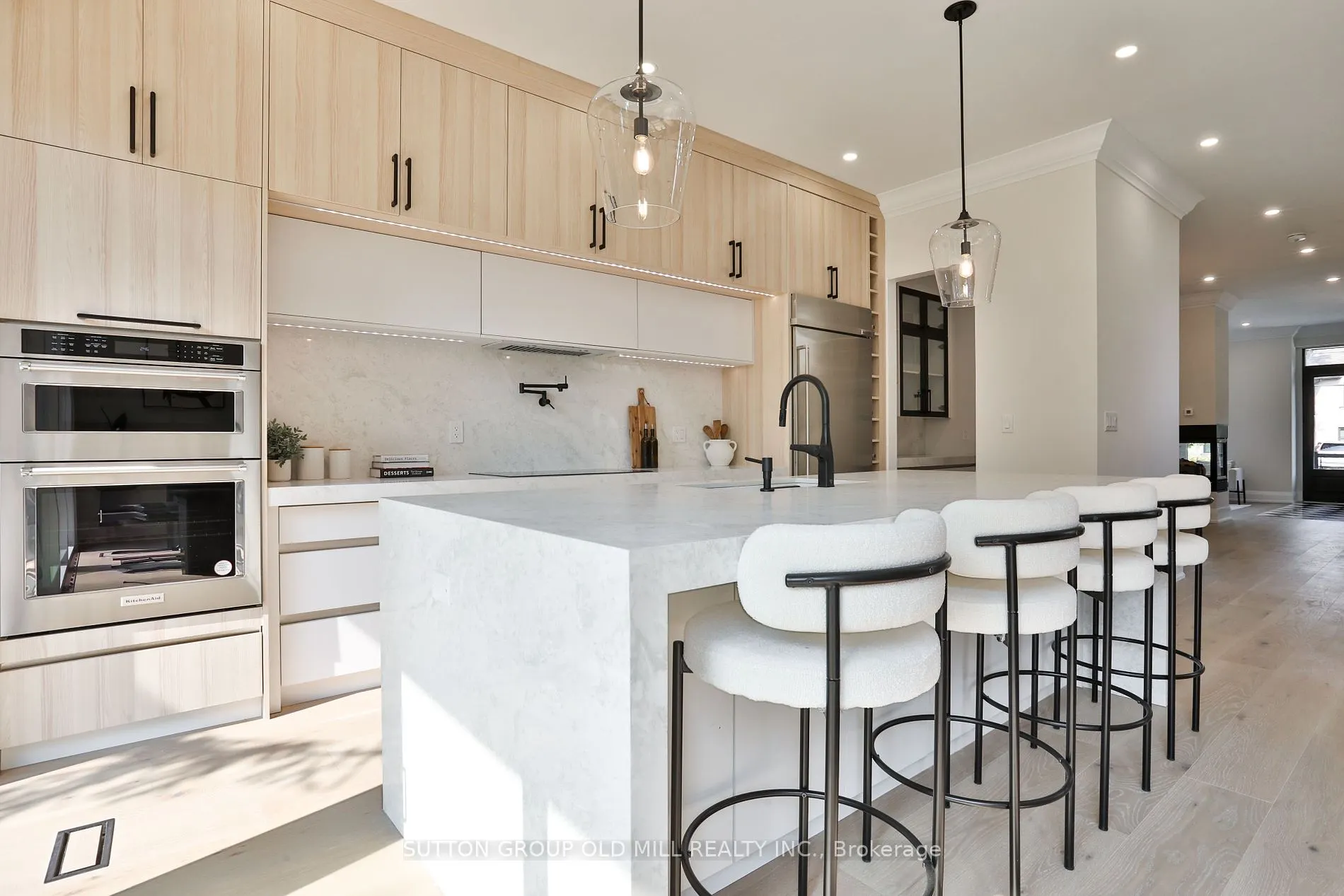 303 Ridley Blvd