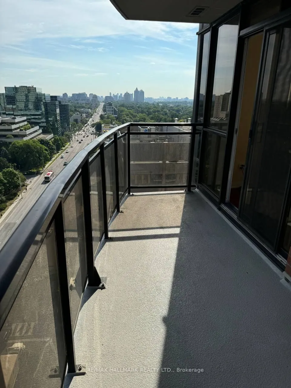33 Sheppard Ave E, #1710