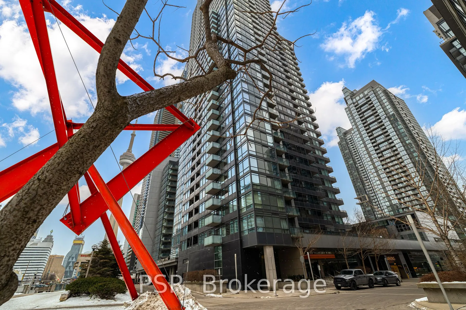 25 Telegram Mews, #5108