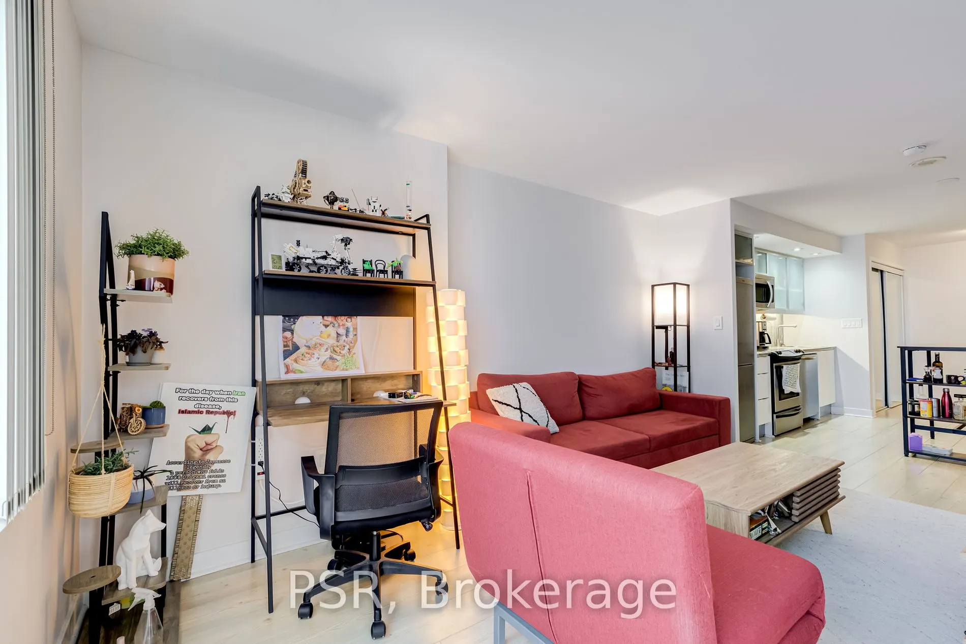 25 Telegram Mews, #5108