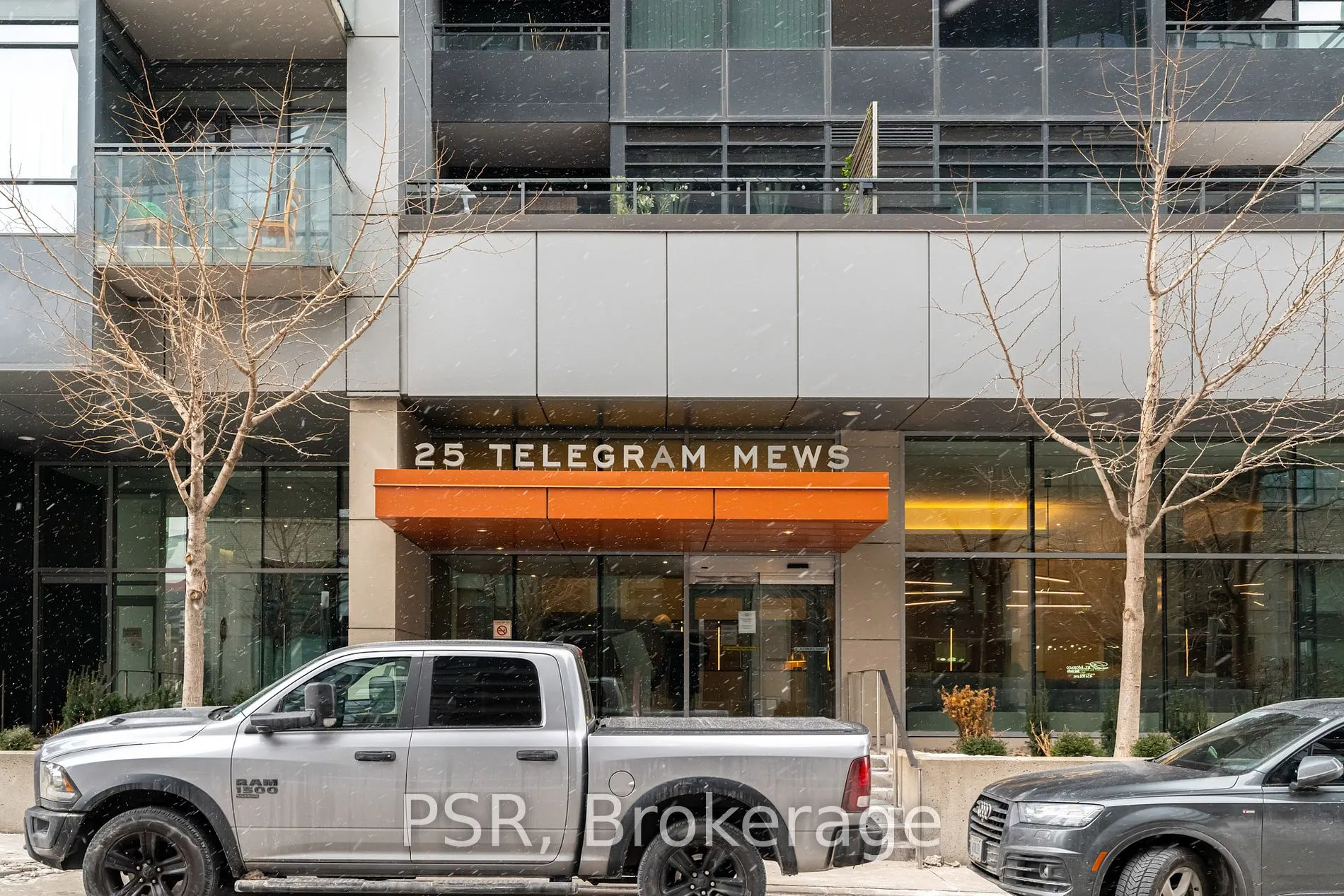 25 Telegram Mews, #5108