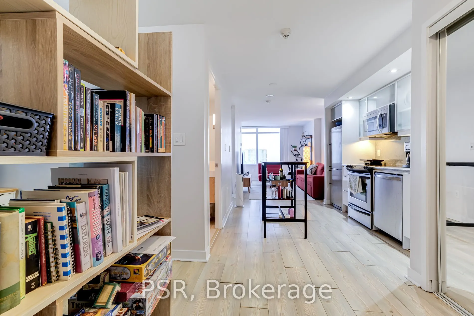 25 Telegram Mews, #5108