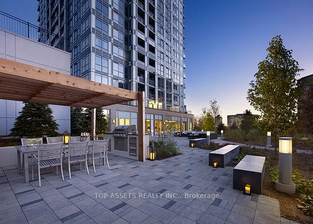 18 Graydon Hall Dr, #2410