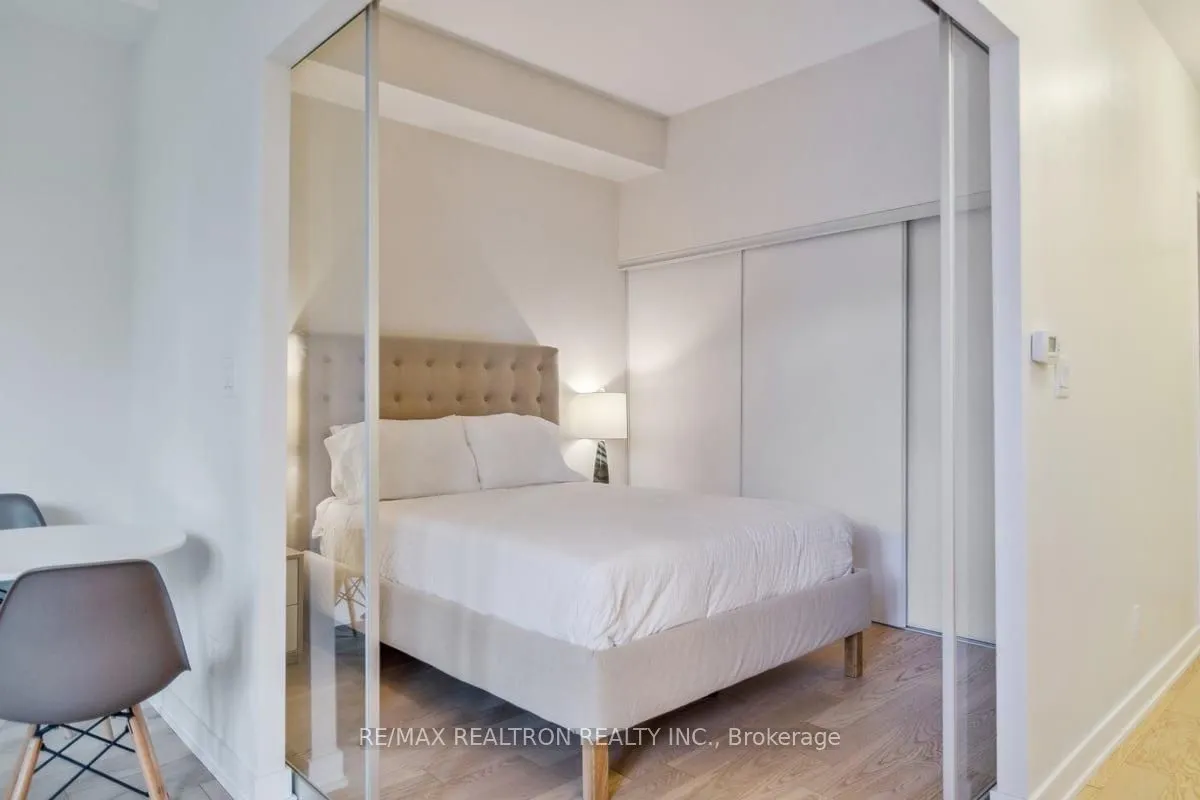 17 Dundonald St, #306