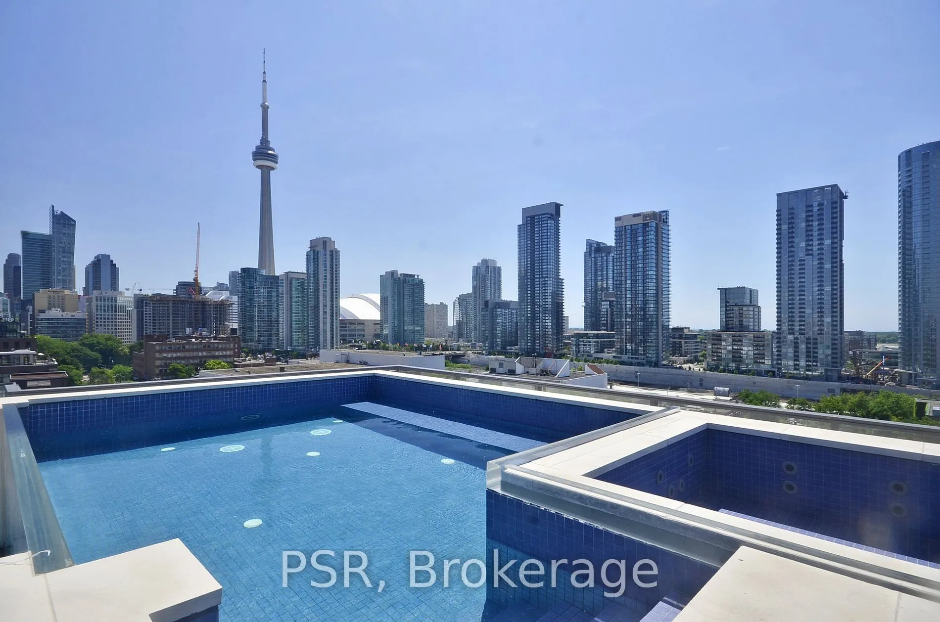 500 Wellington St W, #Ph1001