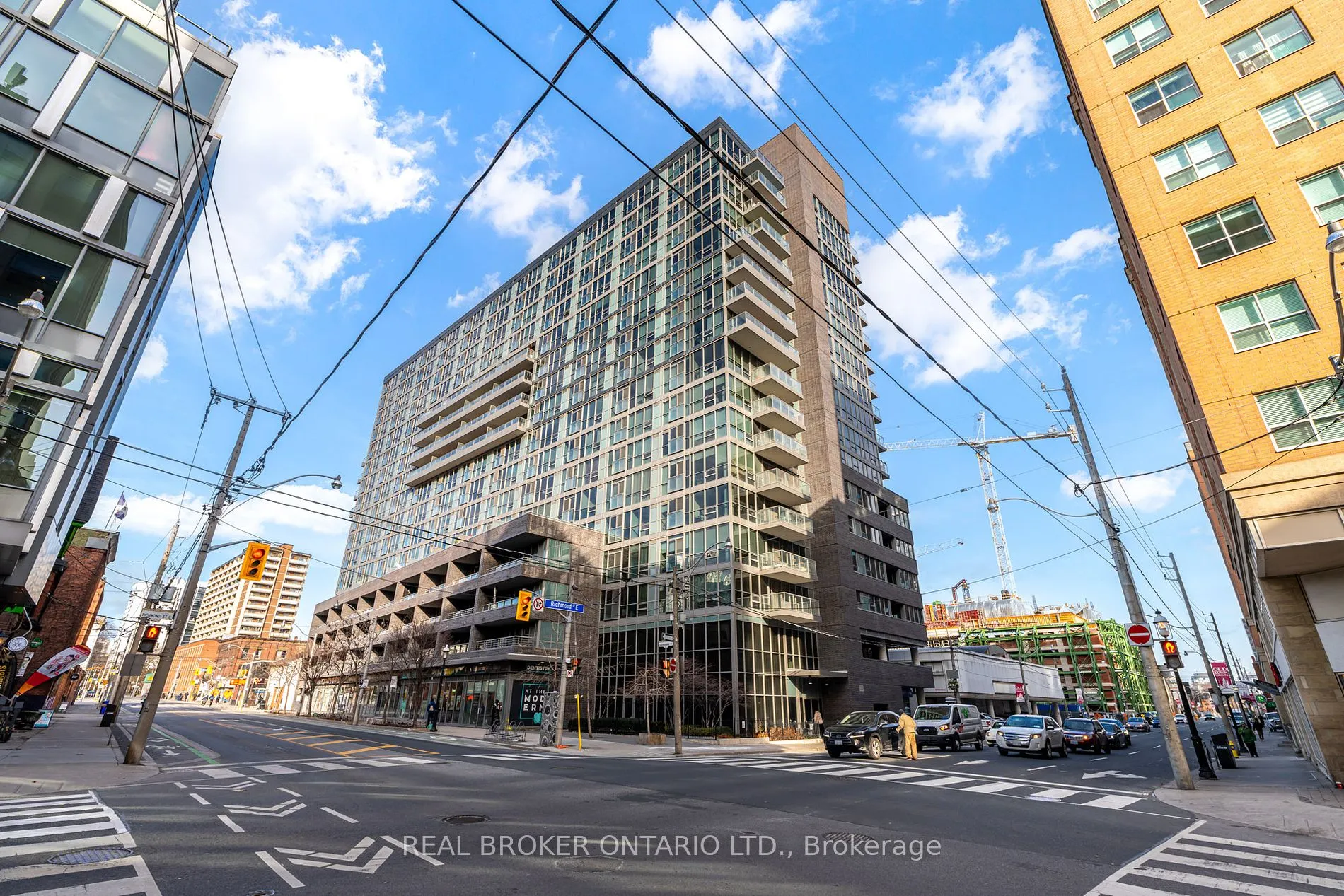 320 Richmond St E, #1516