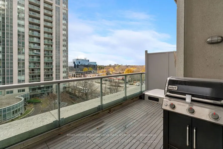 1 Avondale Ave, #509