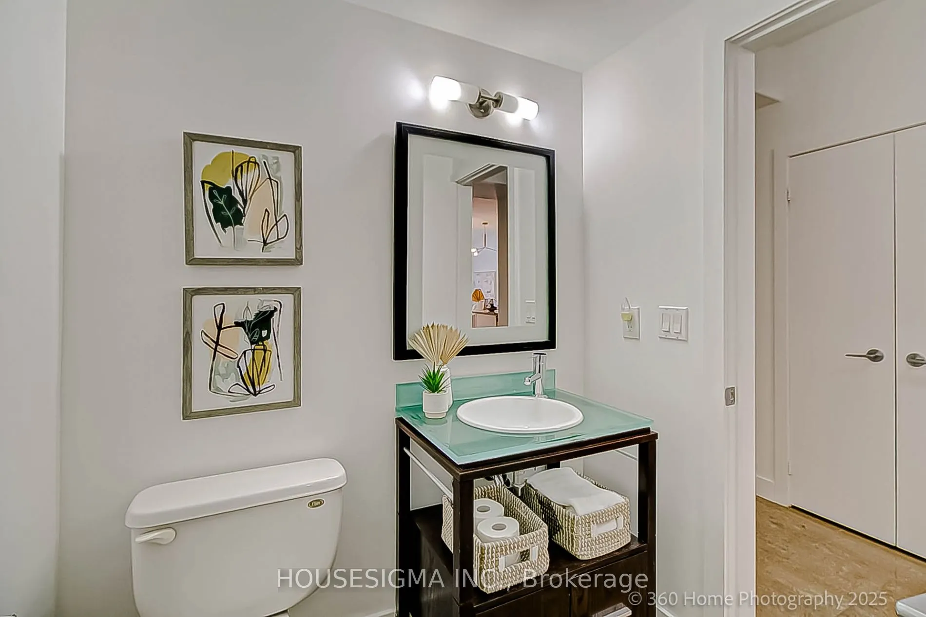 438 King St W, #512