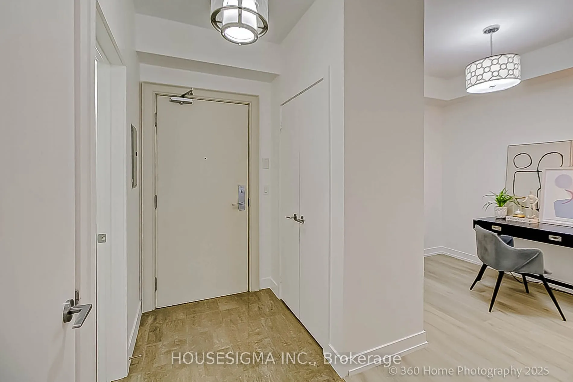 438 King St W, #512
