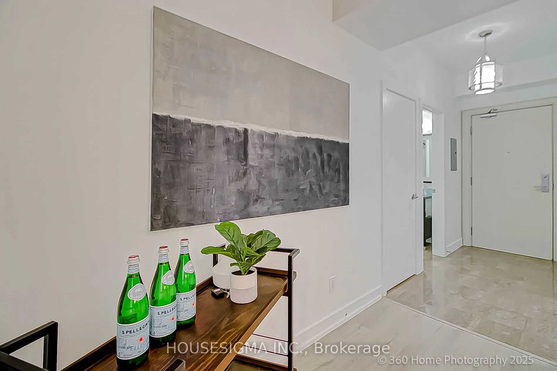 438 King St W, #512
