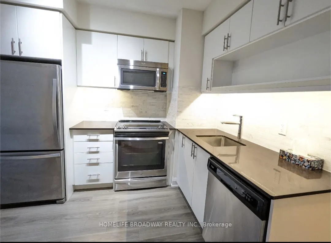 18 Graydon Hall Drive, #506