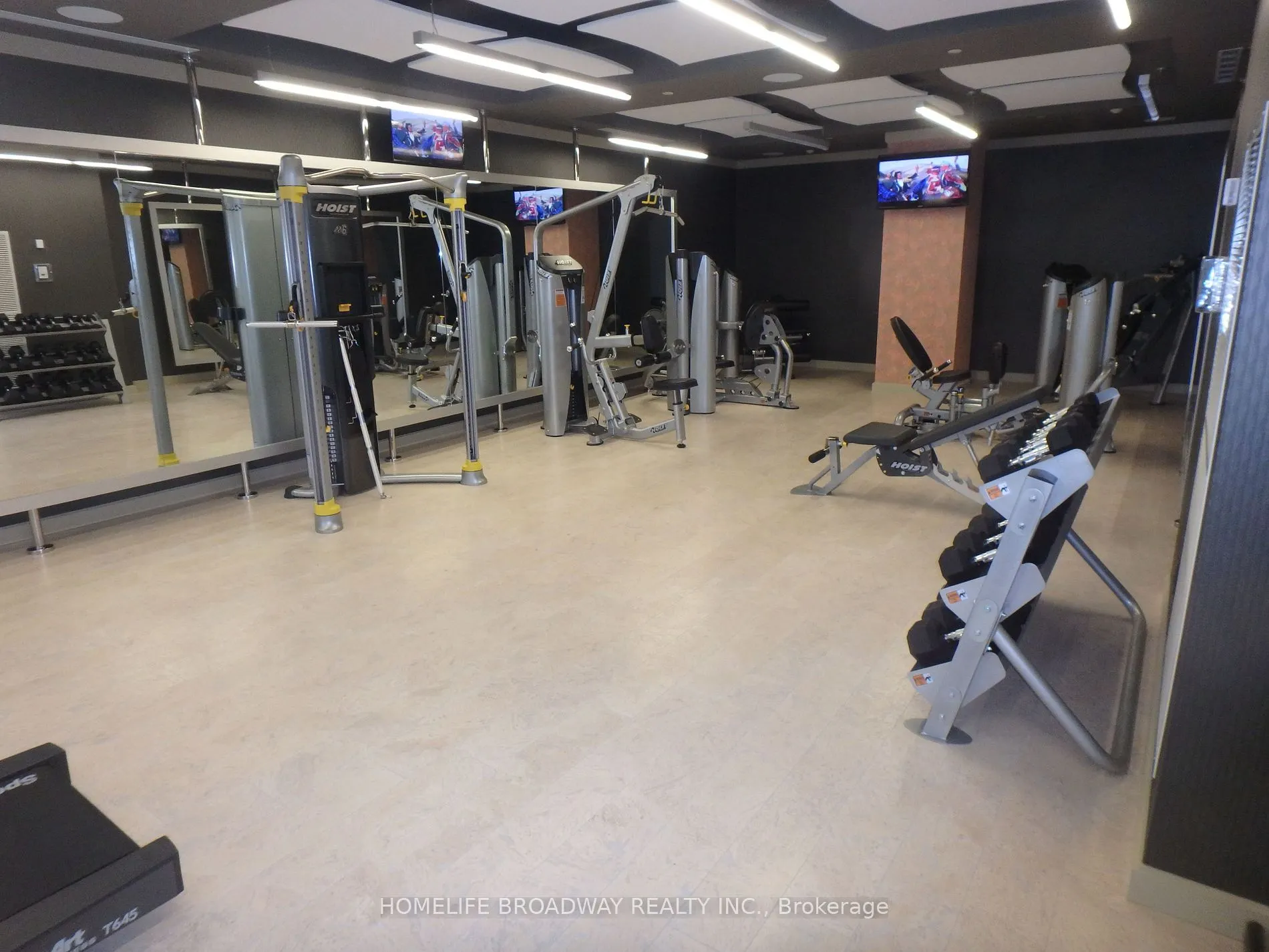 18 Graydon Hall Drive, #506